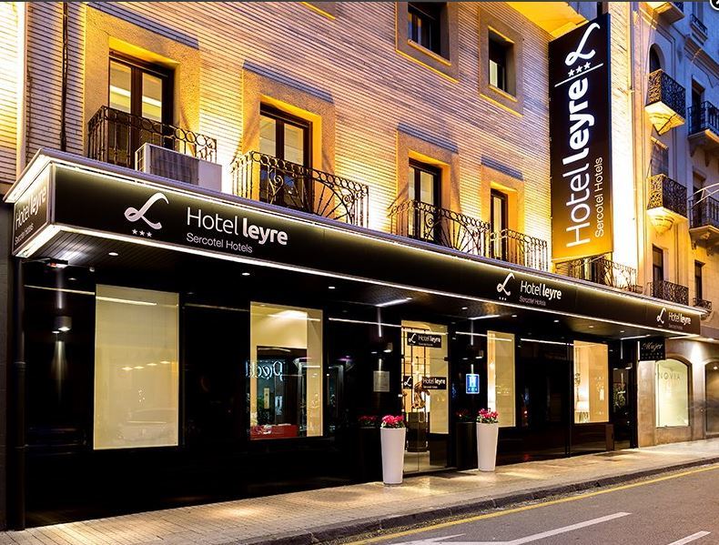 Habitus Hotel Leyre Памплона Экстерьер фото